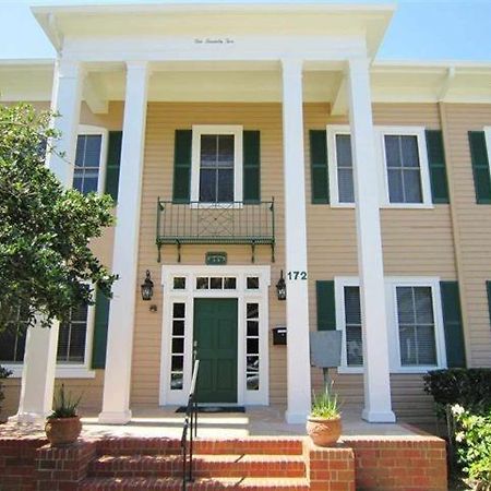 Cozy Quiet St Augustine Private Condo - 2Bed, 1 Bath, Sleeps 6, Steps To Historic St Augustine Center & All Tourist Attractions, Restaurants, Cafes, Backyard, Porch St. Augustine Bagian luar foto